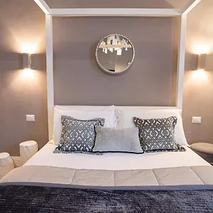 Cardilli Luxury Bed & Breakfast Roma